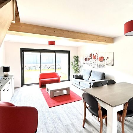 Du Vignoble A L'Atlantique - Residence Montifault Gites Du 2 Au 3 Pieces Le Pallet Zewnętrze zdjęcie